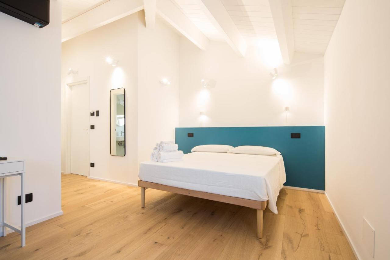 Acquapazza Restaurant & Guest house